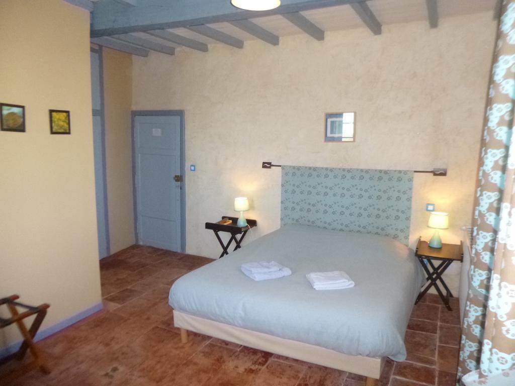 Parisot  Au Mas Des Calmettes B&B 객실 사진