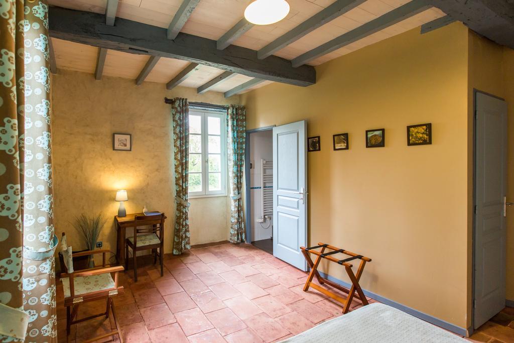 Parisot  Au Mas Des Calmettes B&B 외부 사진
